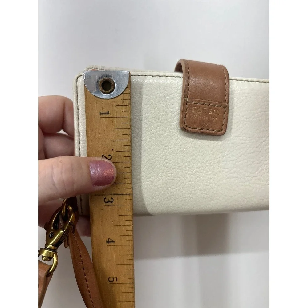 Fossil Cream & Brown Wristlet Wallet (AS IS)